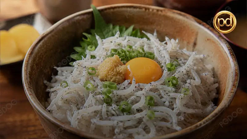 ข้าวหน้าปลาชิราสุ